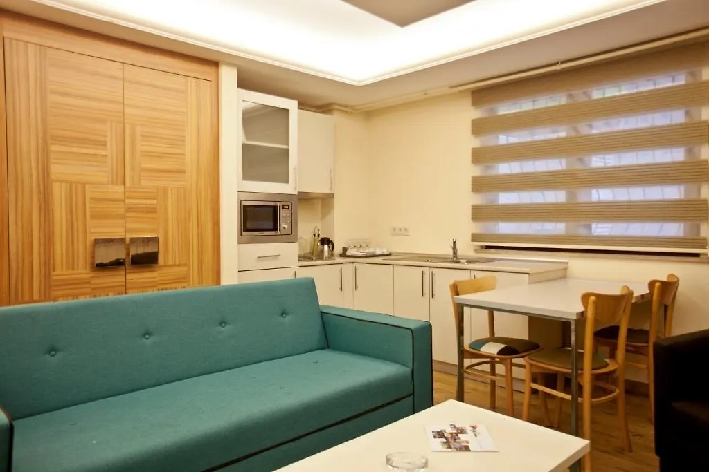 Collage Cihangir Apart Istanboel Aparthotel